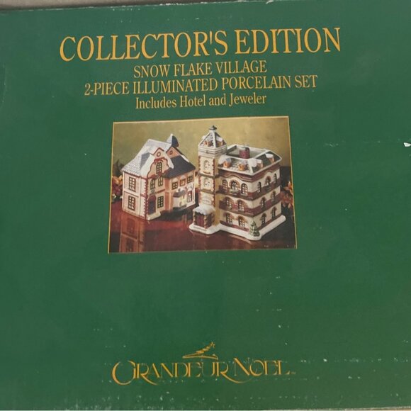 Grandeur Noel Snow Flake Village Hotel and Jeweler Christmas Hand Painted 1994 - Picture 10 of 14